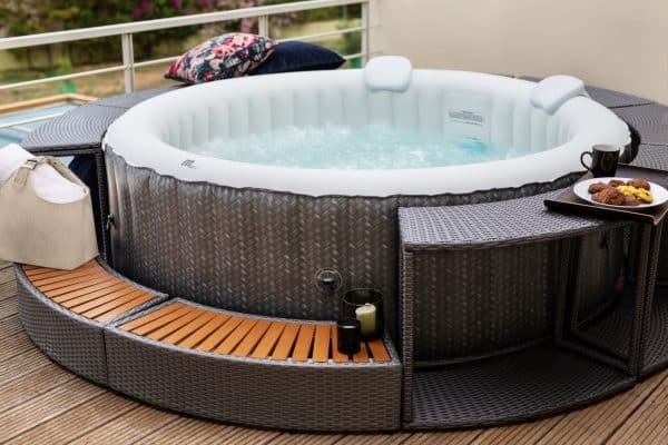 5 Hot Tub Safety Practices for Your Home and Family
