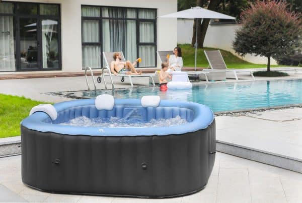 6 Top Tips For Recycling Your Hot Tub Water When It's Time To Empty Your Tub