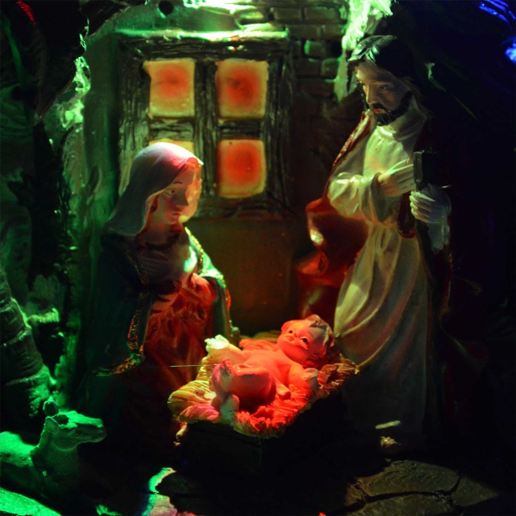 Christmas Nativity Sculpture Set Musical Light Up Indoor Home Xmas Decorations