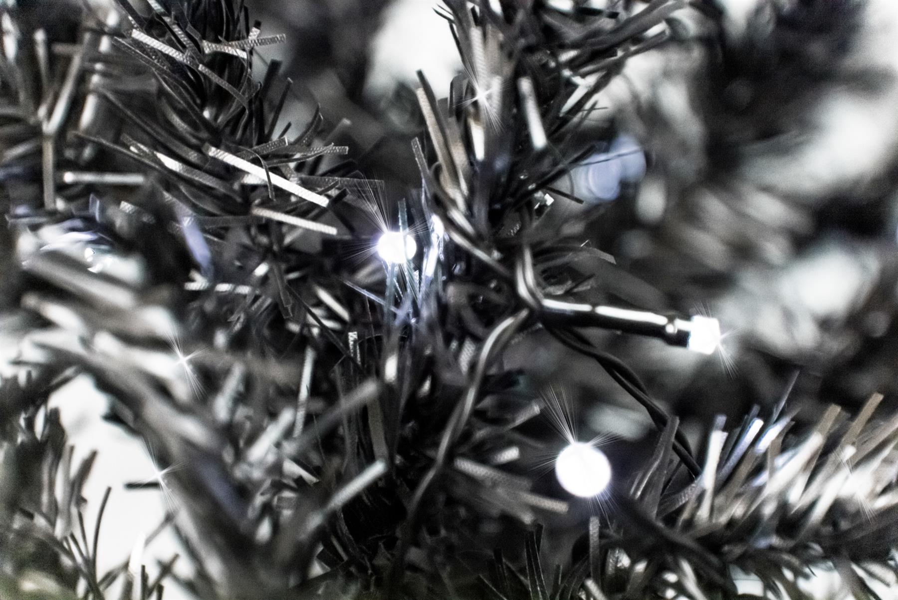 Pre-Lit Alaskan Pine Cool White Leds Black Garland 200Cm