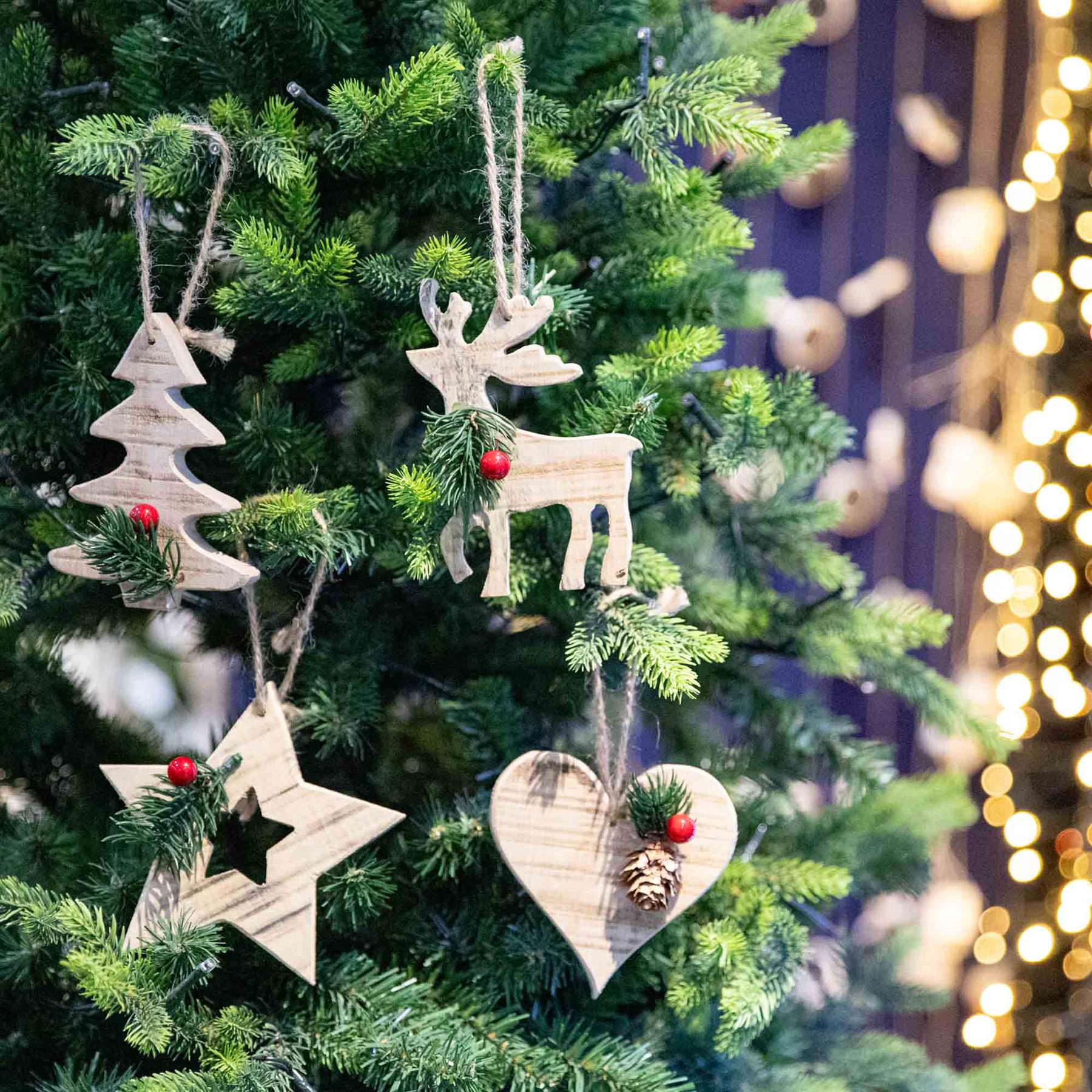 4Pcs Wooden Craft Assorted Shapes - Heart,Tree,Star,Reindeer- Christmas Tree Hanging Decorations