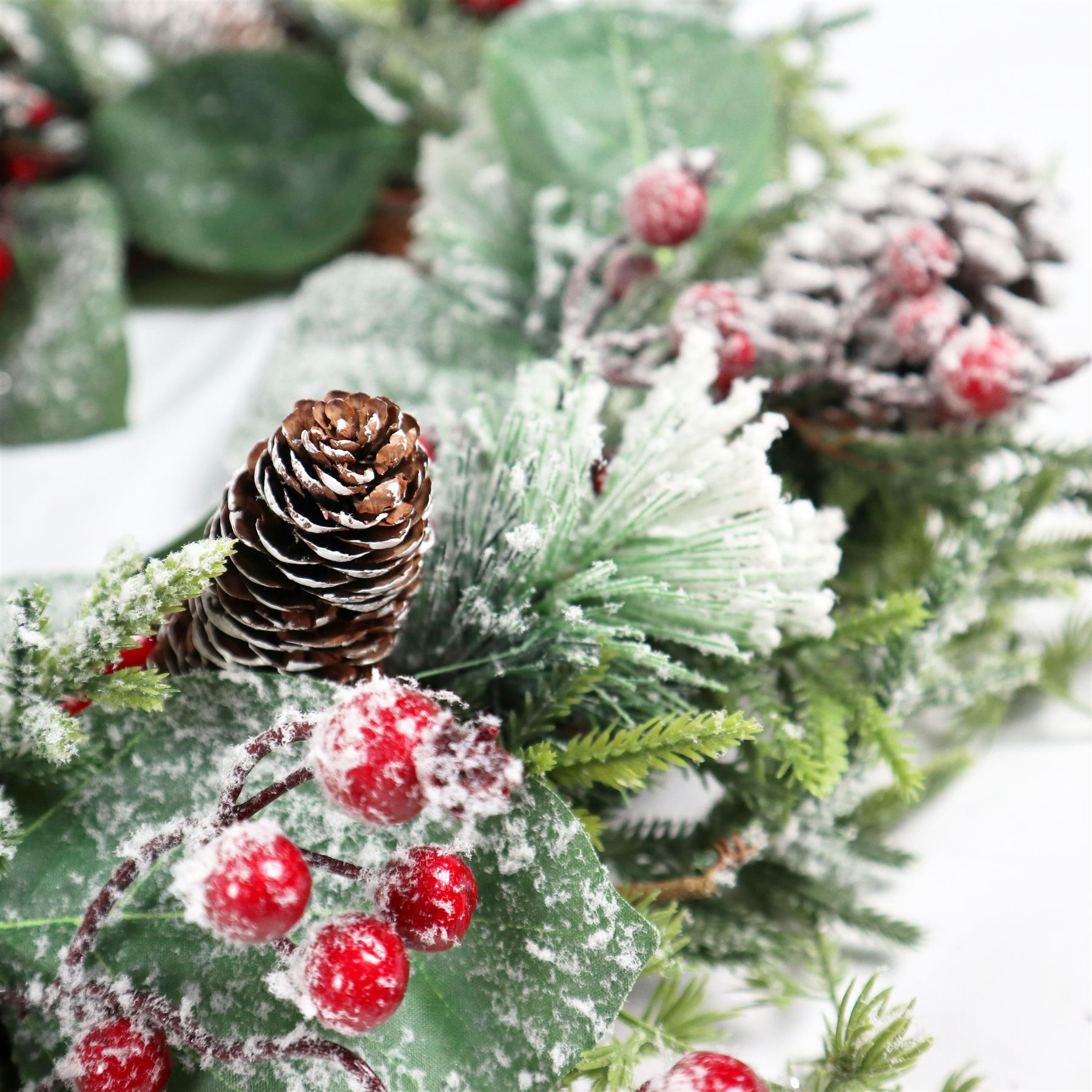 Artificial Berry Flowers Snow Leaf Wreath Christmas Home Tree Xmas Decorations