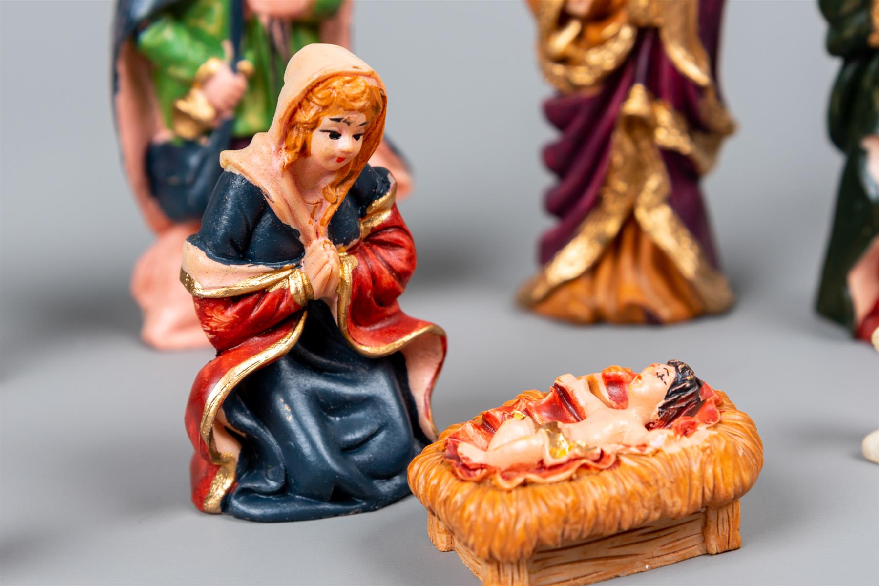 Frono 10Pcs Nativity Figures Set Movable Individual Christmas Decorations