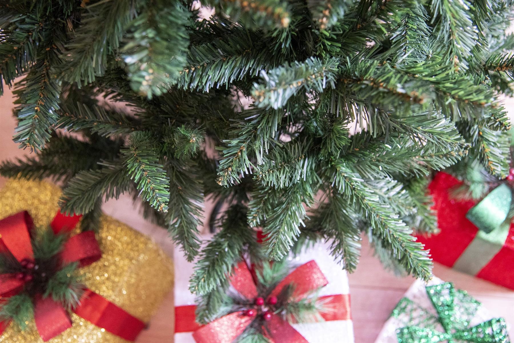 Slim Pine Green Tree Christmas Holiday Festive Xmas Home Decorations with Pencil Point Tips, 4FT-8FT, Metal, 5Ft