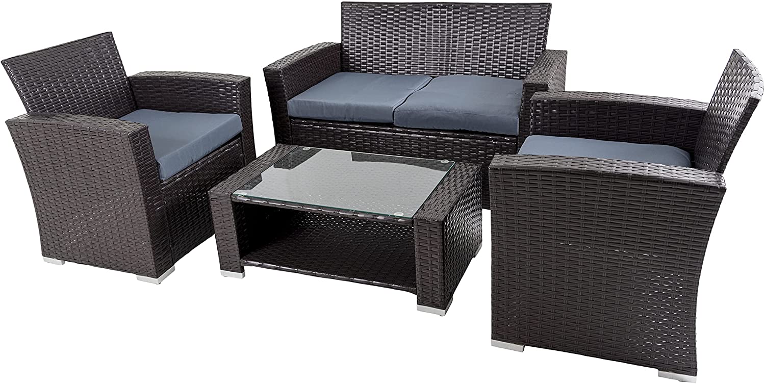 4 Seater Garden Furniture with Sofa, Table and 2 chairs that can be used Indoors/Outdoors