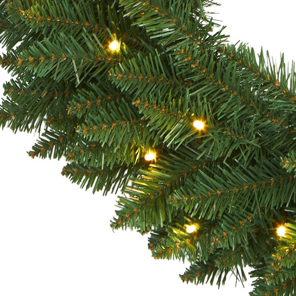 Pre-Lit Imperial Pine Warm White Leds Green Wreath 55Cm