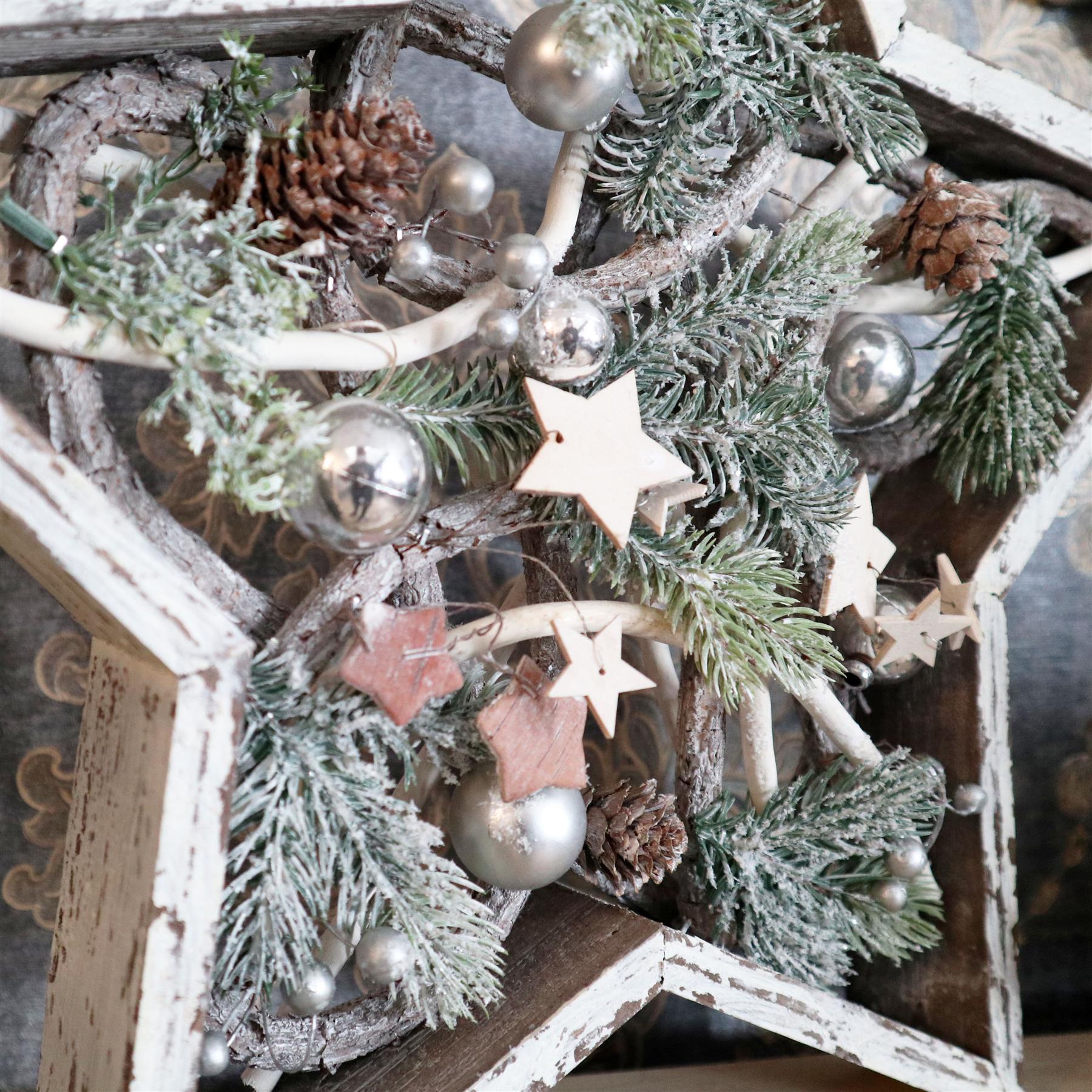 B/O Wooden Star Frame 42 Cm Rustic