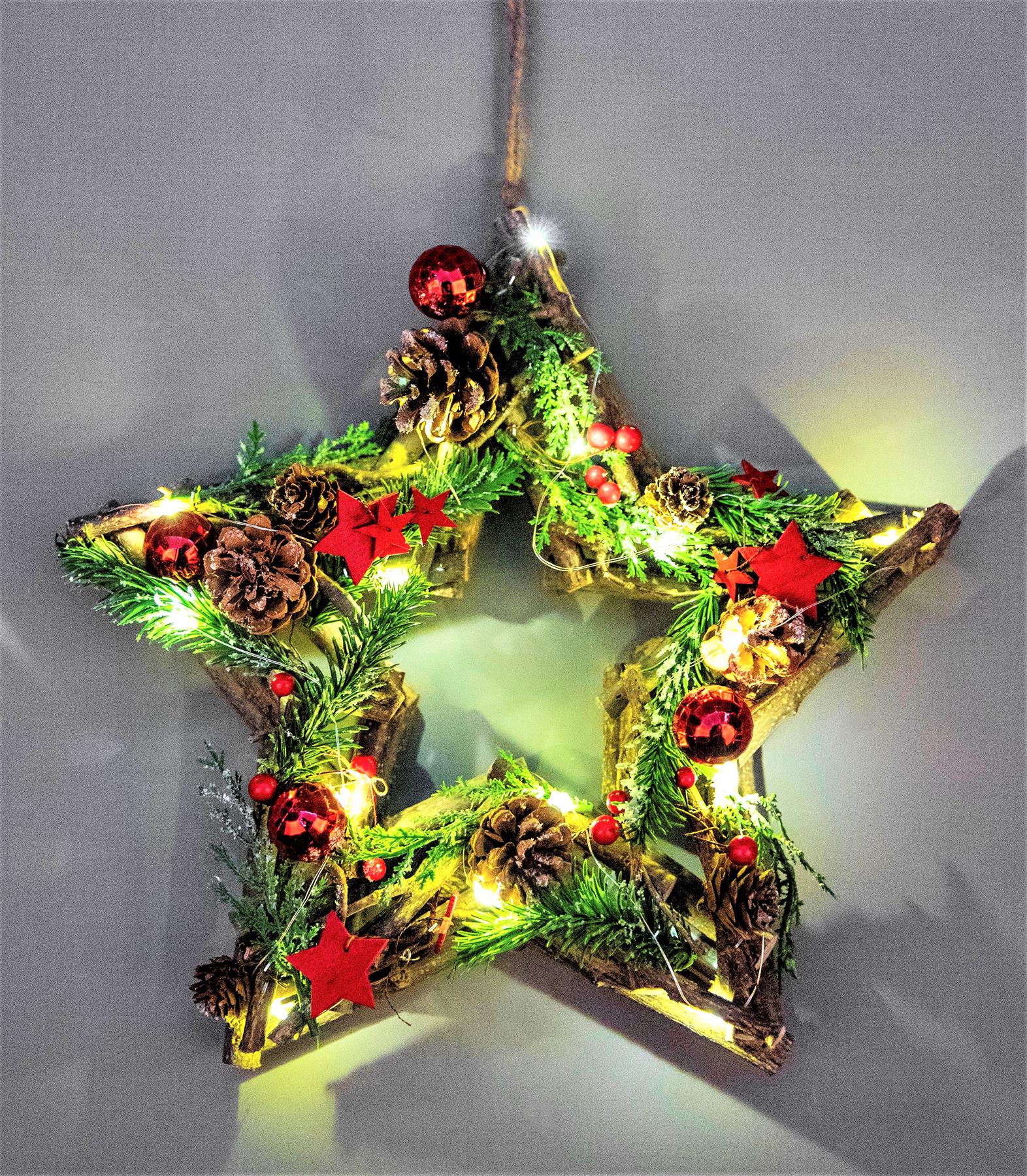 35Cm B/O Led Twig Hanging Star Red
