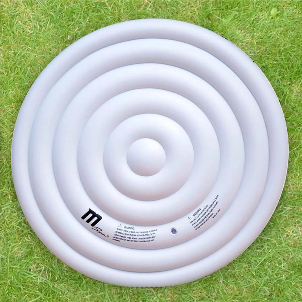 Inflatable bladder for 4-person round spa