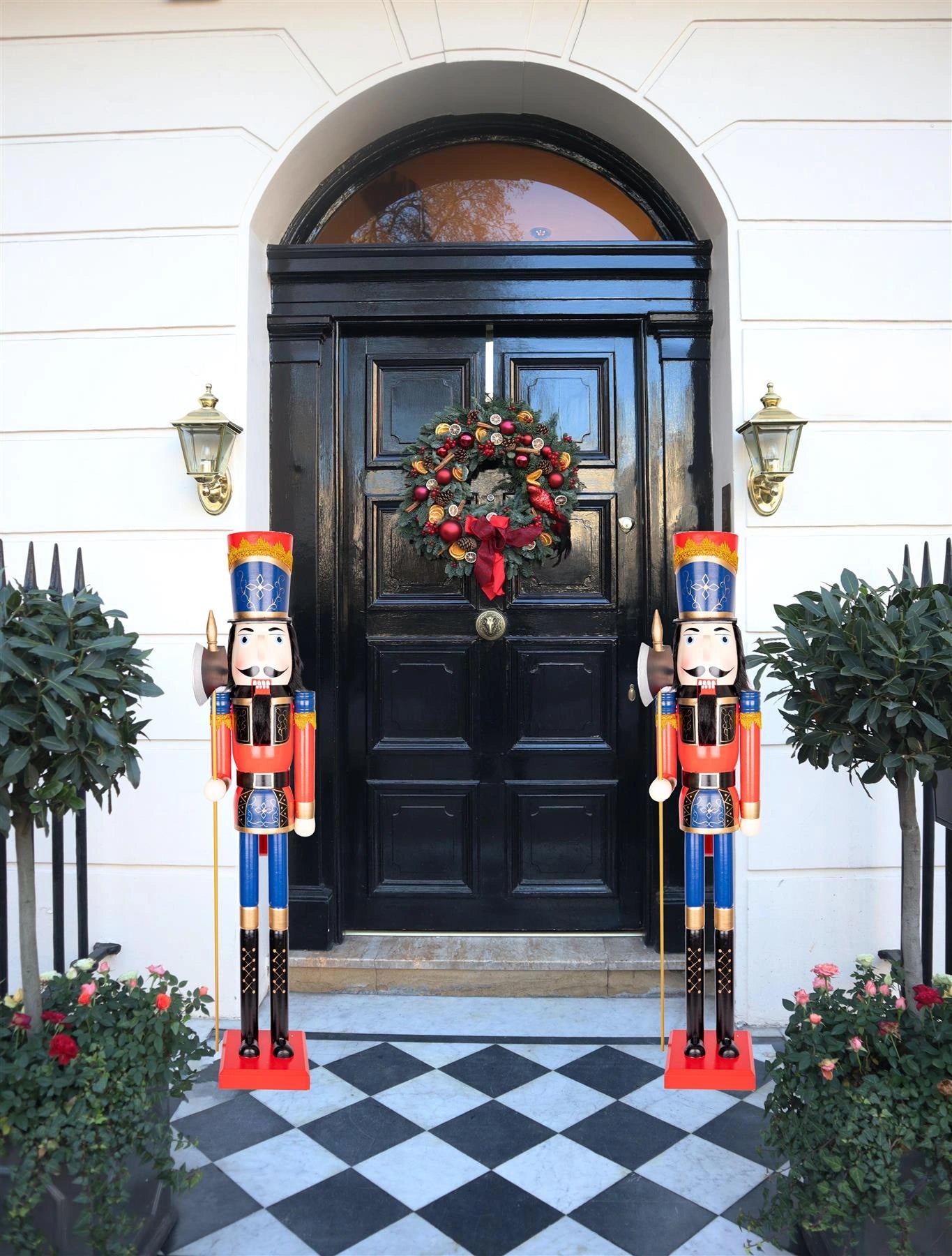 Christmas Nutcrackers Tree Wooden 120cm Figures Classic Xmas Ornament Decoration