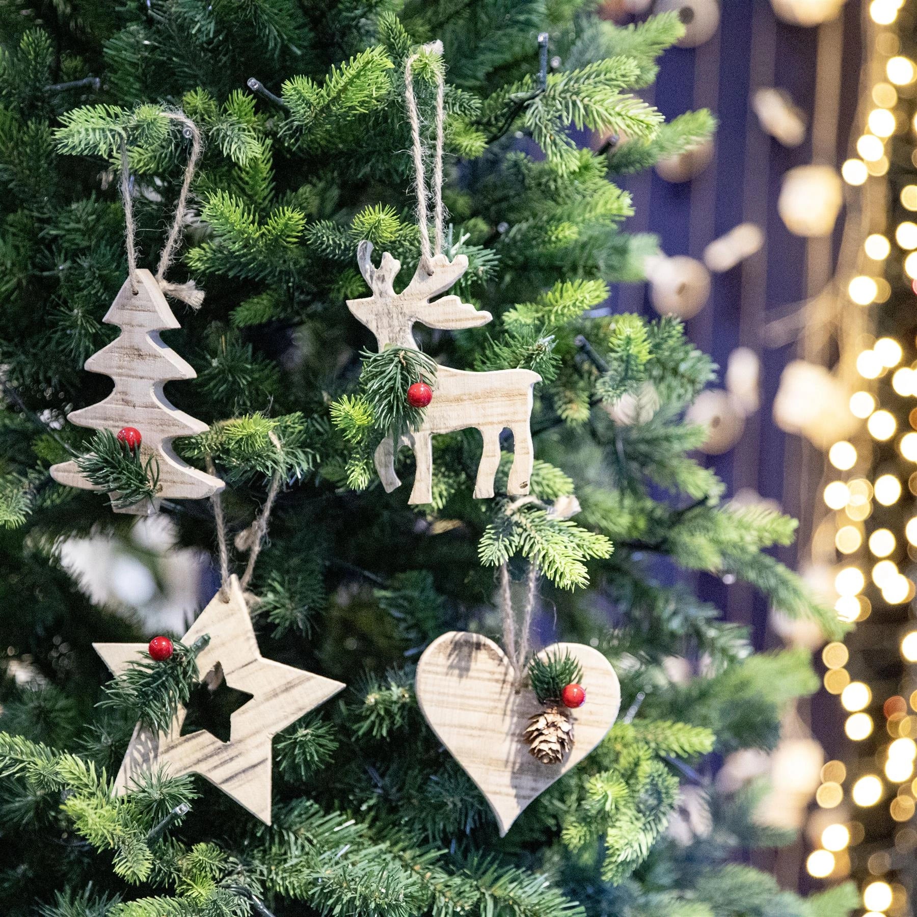 Christmas Hanging Ornaments Wooden Pendant Heart 10cm Wall Door Xmas Tree Decor
