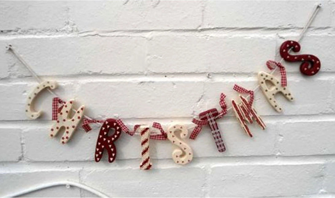 Christmas Wooden Garland Red White Vintage Country Style Decoration Xmas Letter