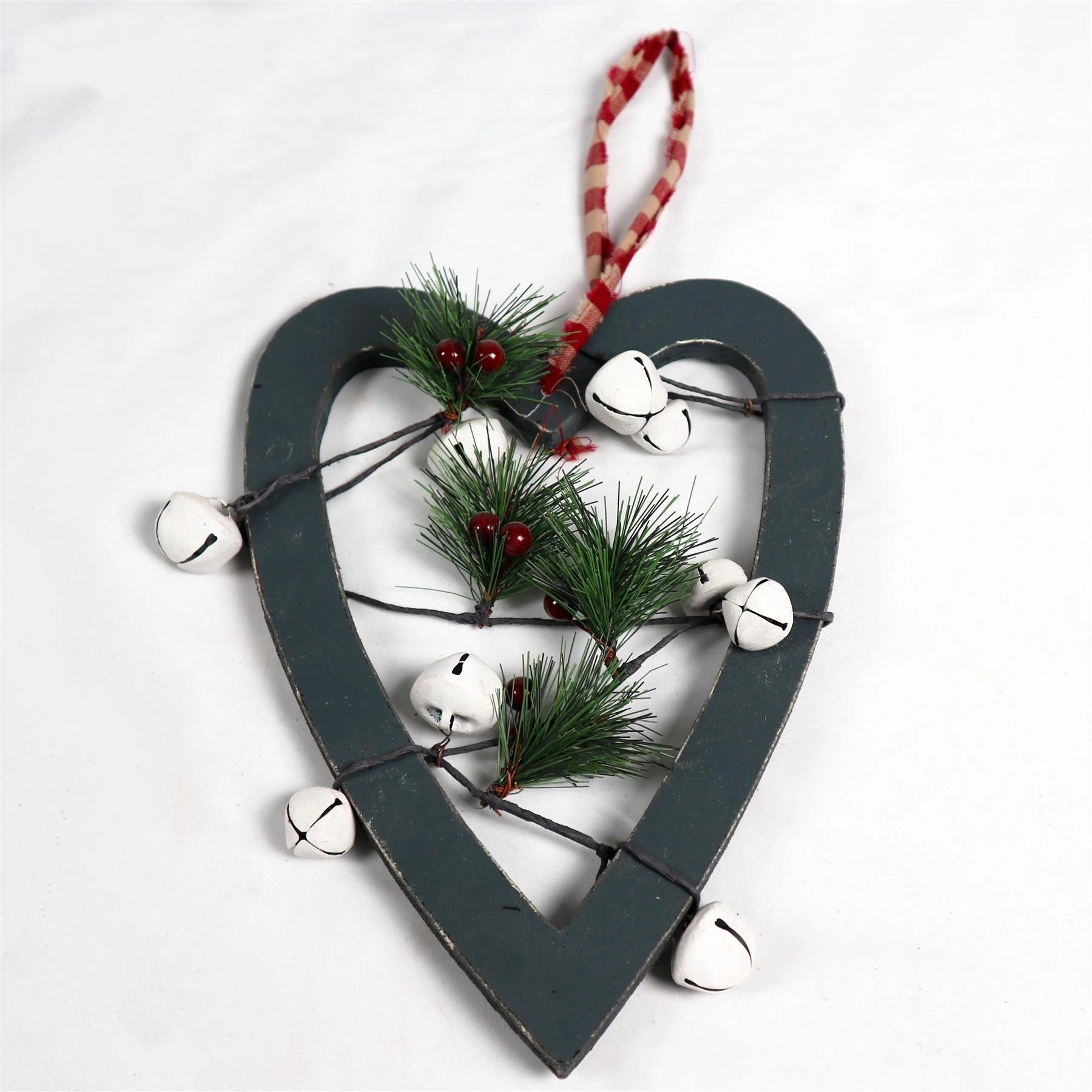 Wooden Green Heart Unique Design Christmas Wall Decorations Home Xmas Showpieces