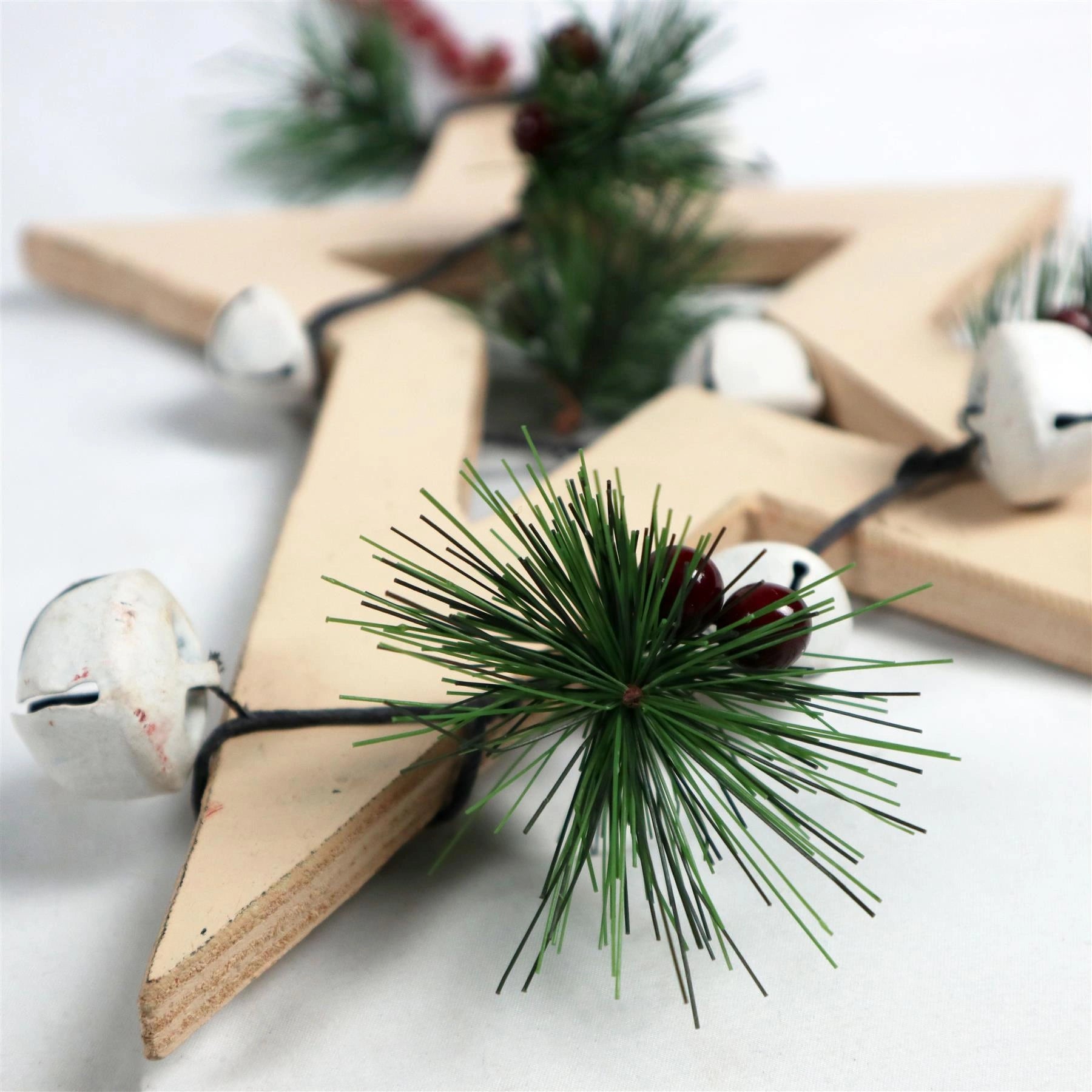 Wooden Cream Star Unique Design Christmas Wall Decorations Xmas Home Showpiece
