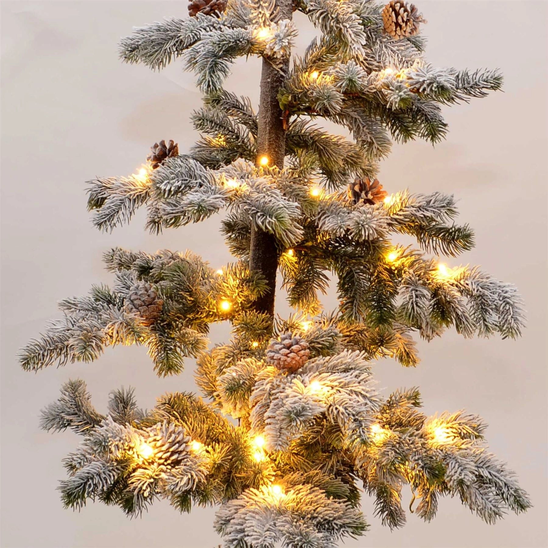 Artificial Frosted Tip Pine Pre-Lit Lights Fiber Optic Christmas Snow Tree 140cm