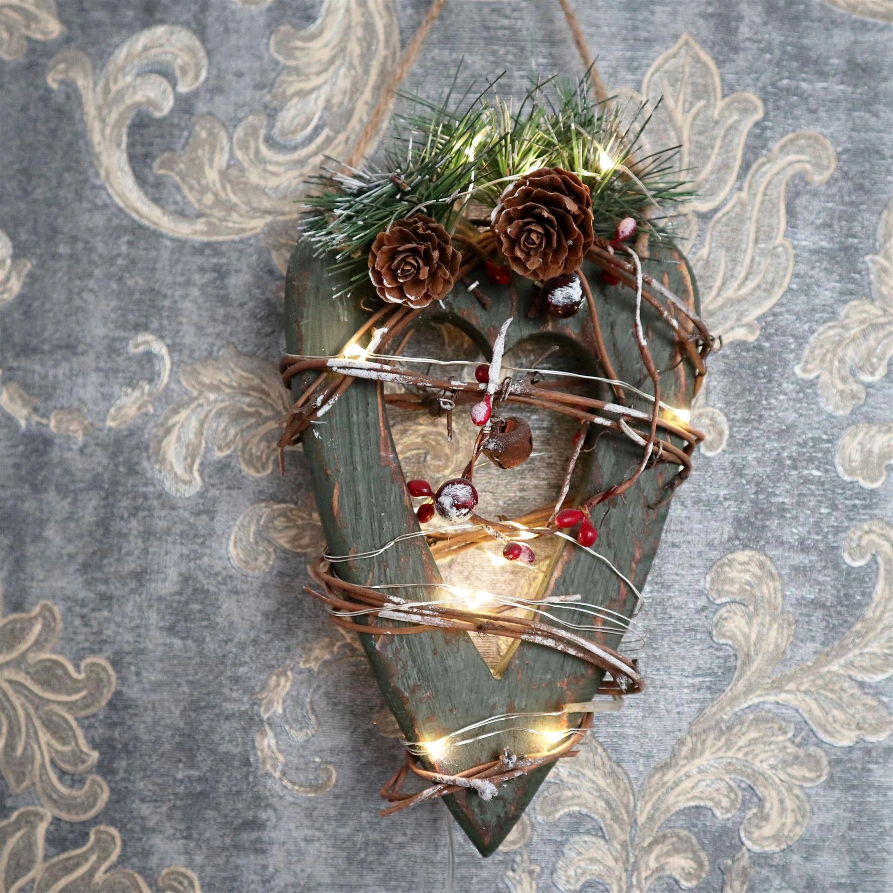 Green Wooden Heart LEDs Christmas Wall Decorations Xmas Party Office Home Pieces