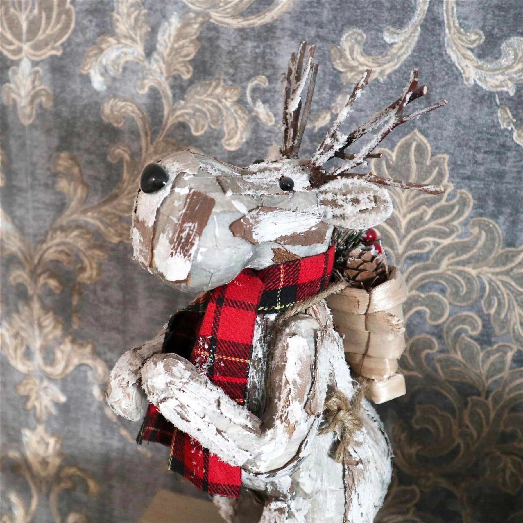 Christmas Deer Figurine Showpieces Xmas Home Office Craft Table Craft Decoration