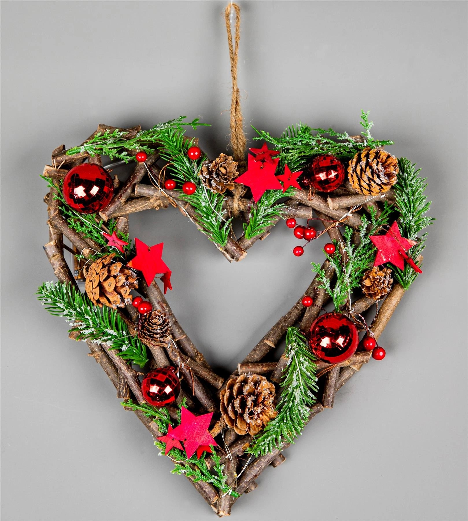 30Cm B/O Led Twig Hanging Heart Red