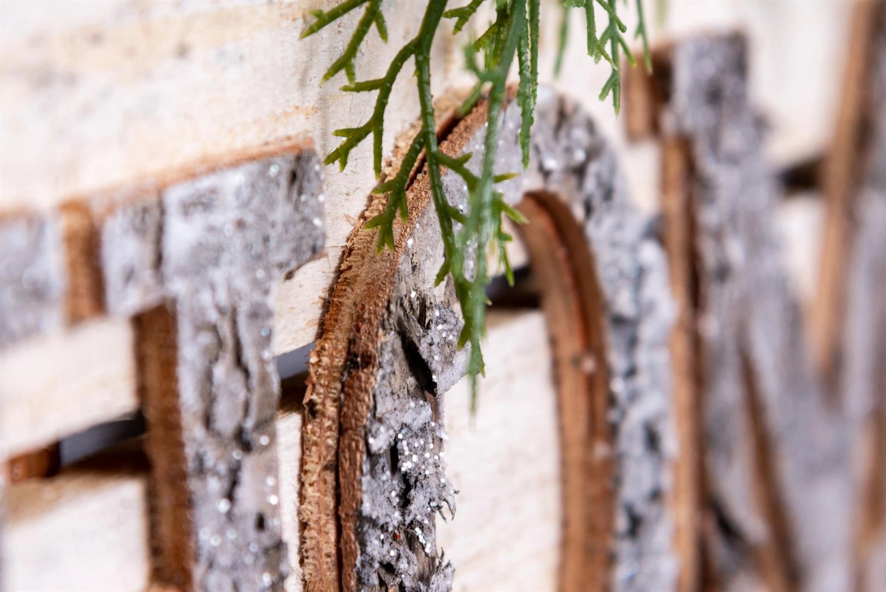 HOME Wooden Frame Christmas Hanging Ornament Wall Plaque Festive Home Door Decor