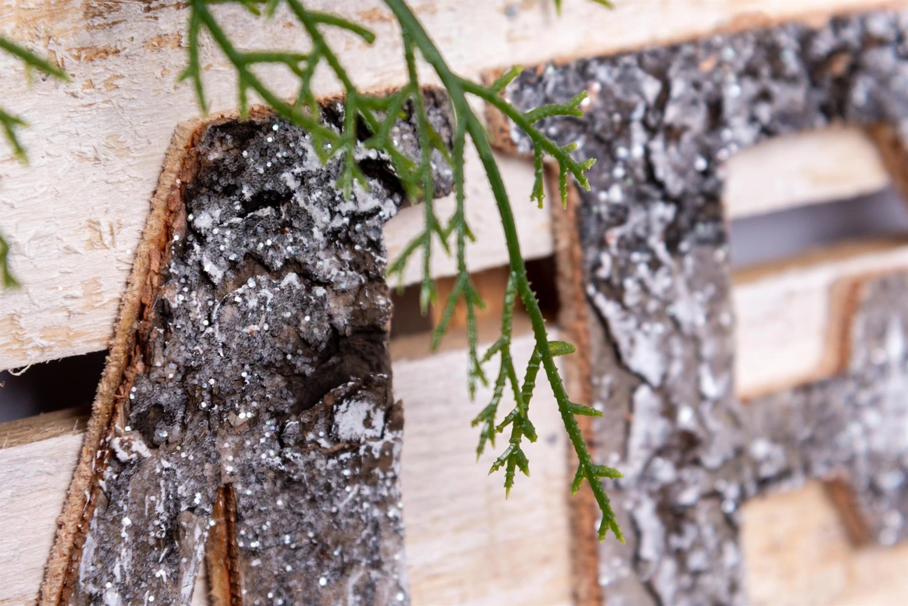 HOME Wooden Frame Christmas Hanging Ornament Wall Plaque Festive Home Door Decor