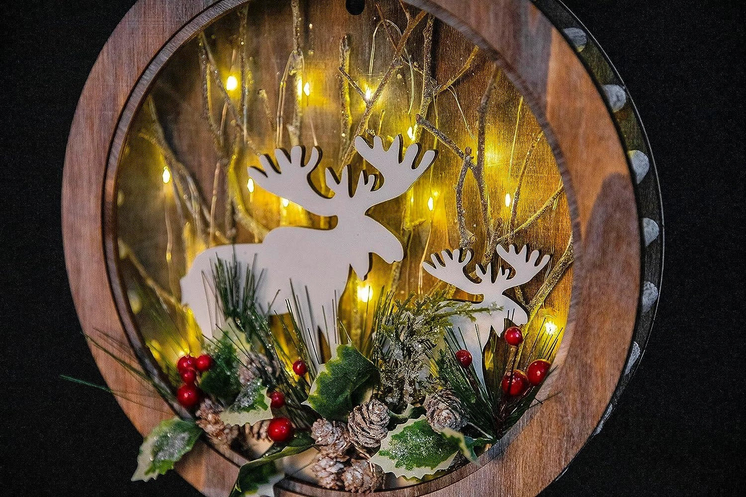 Wooden Christmas Wreath Reindeer Scene Table Top Frame 30cm Xmas Home Decor UK