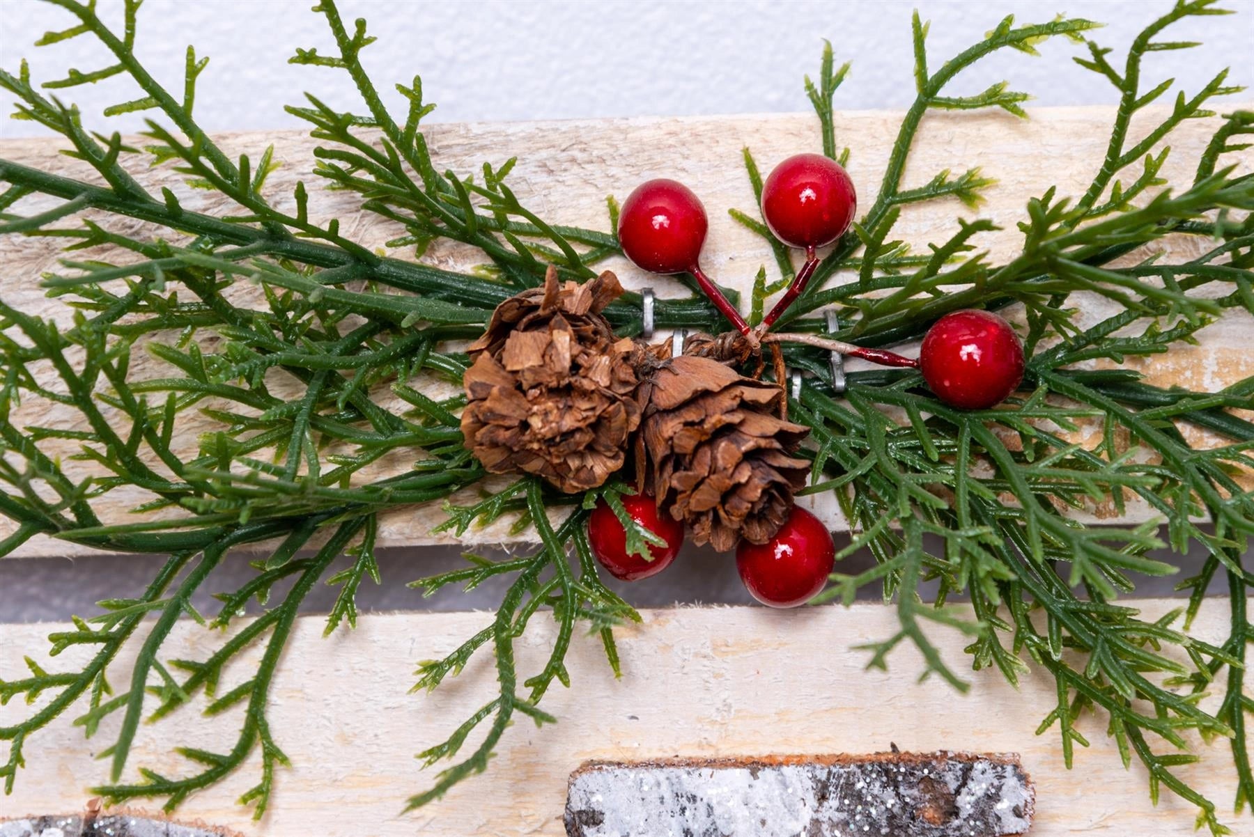 Love Wooden Frame Christmas Hanging Ornament Wall Plaque Festive Home Door Decor