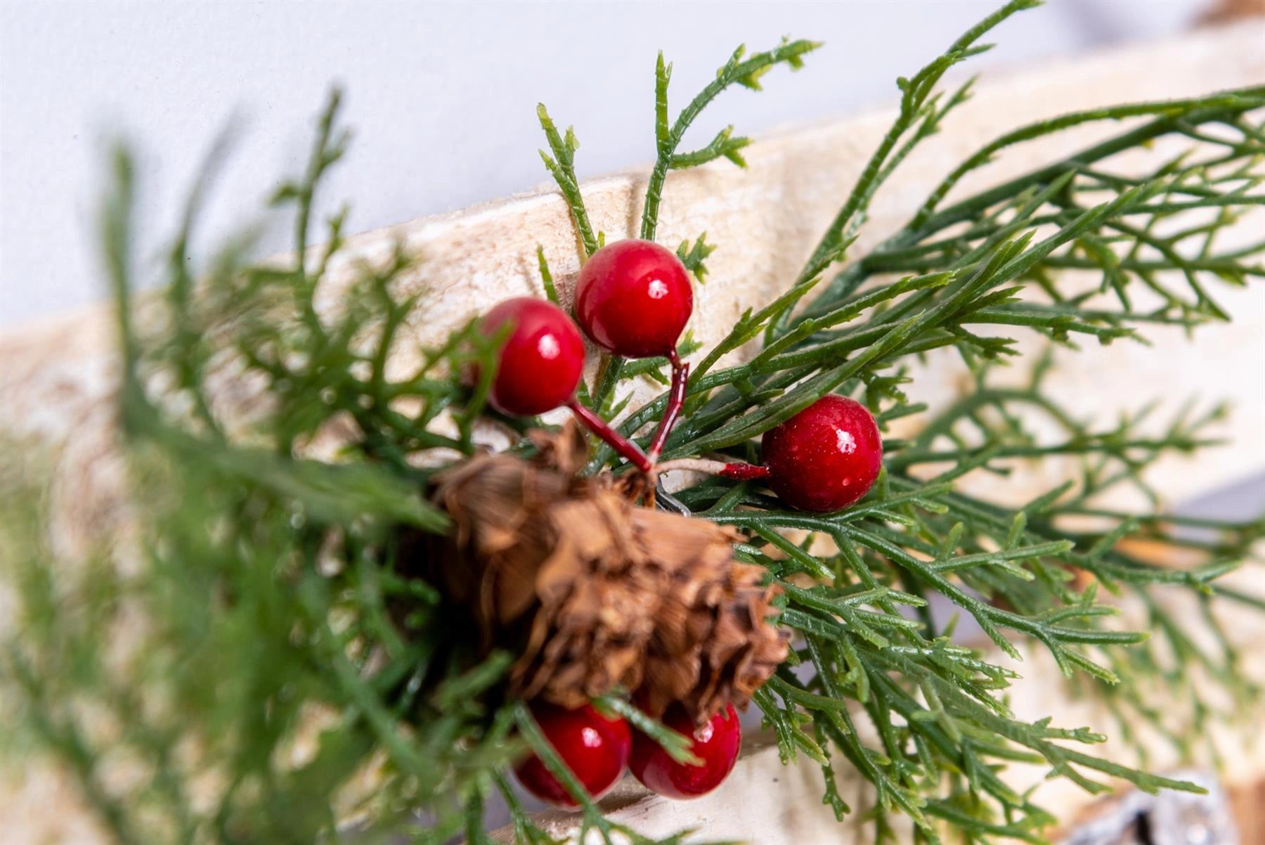 Love Wooden Frame Christmas Hanging Ornament Wall Plaque Festive Home Door Decor