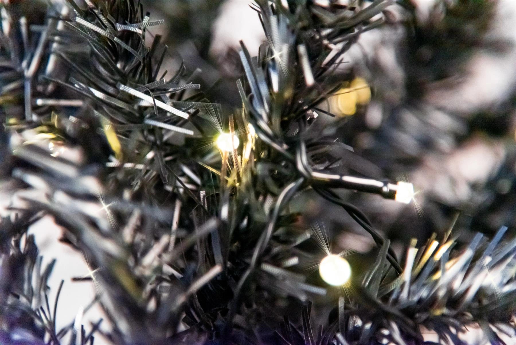 Black Christmas Garland Pre Lit Artificial Bushy Wall Door XMAS Home Decor 2M UK