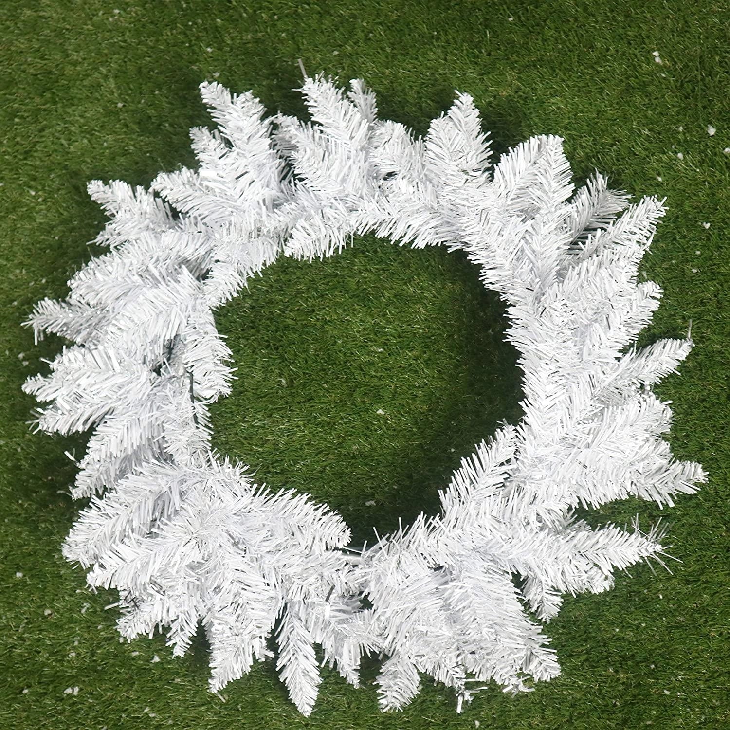 55Cm Imperial Pine Silver White Wreath With 120 Tips