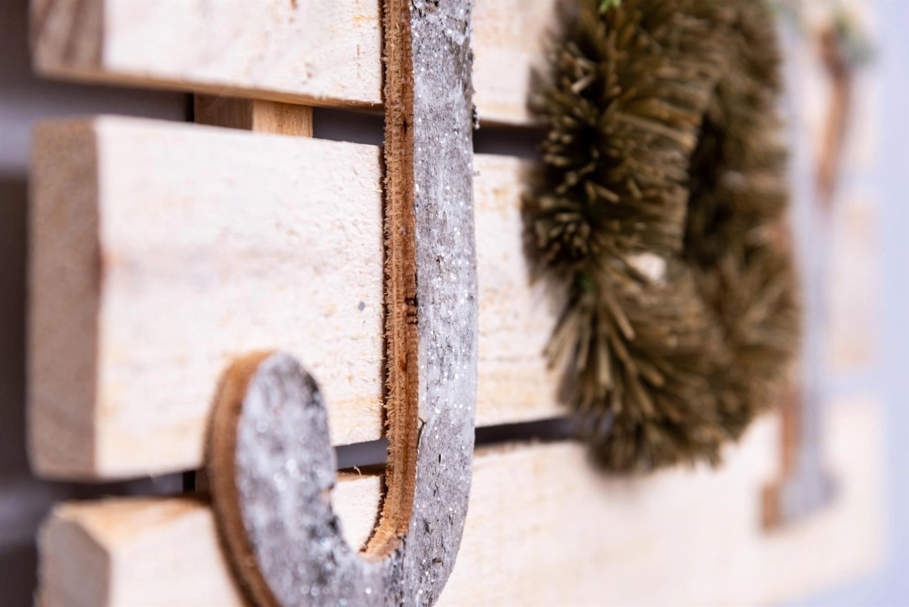 Joy Wooden Frame Christmas Hanging Ornament Wall Plaque Festive Home Door Decor