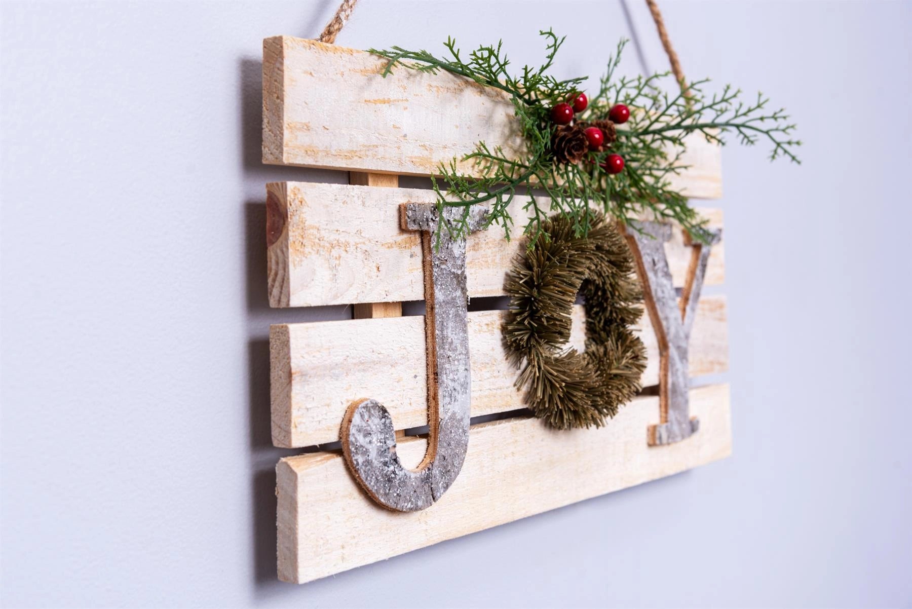 Joy Wooden Frame Christmas Hanging Ornament Wall Plaque Festive Home Door Decor