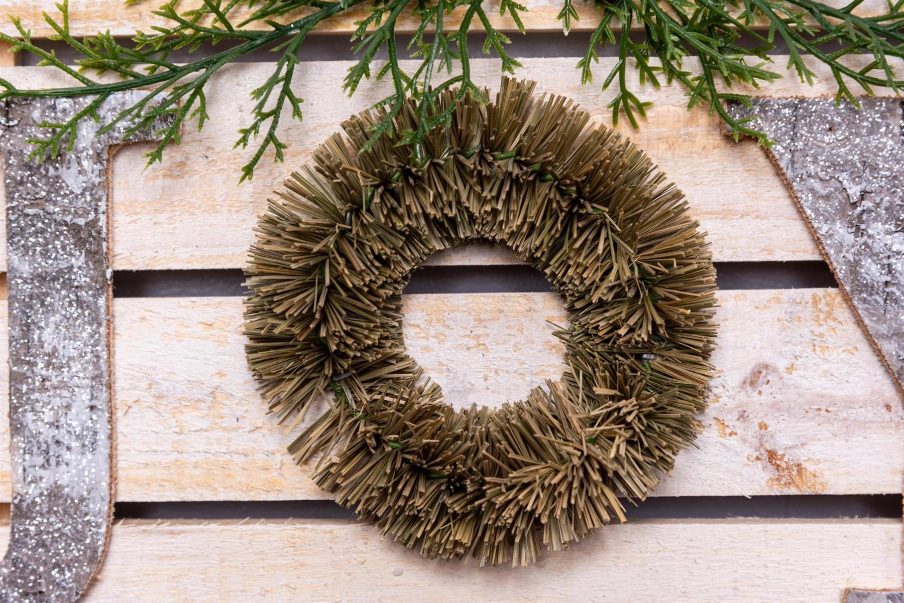 Joy Wooden Frame Christmas Hanging Ornament Wall Plaque Festive Home Door Decor