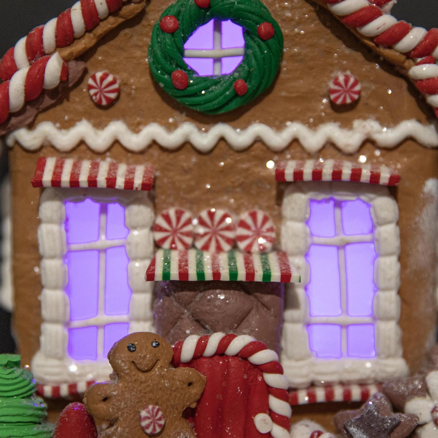 Premium Christmas Ornaments Decor Gingerbread LED Cookie Candy House 17cm