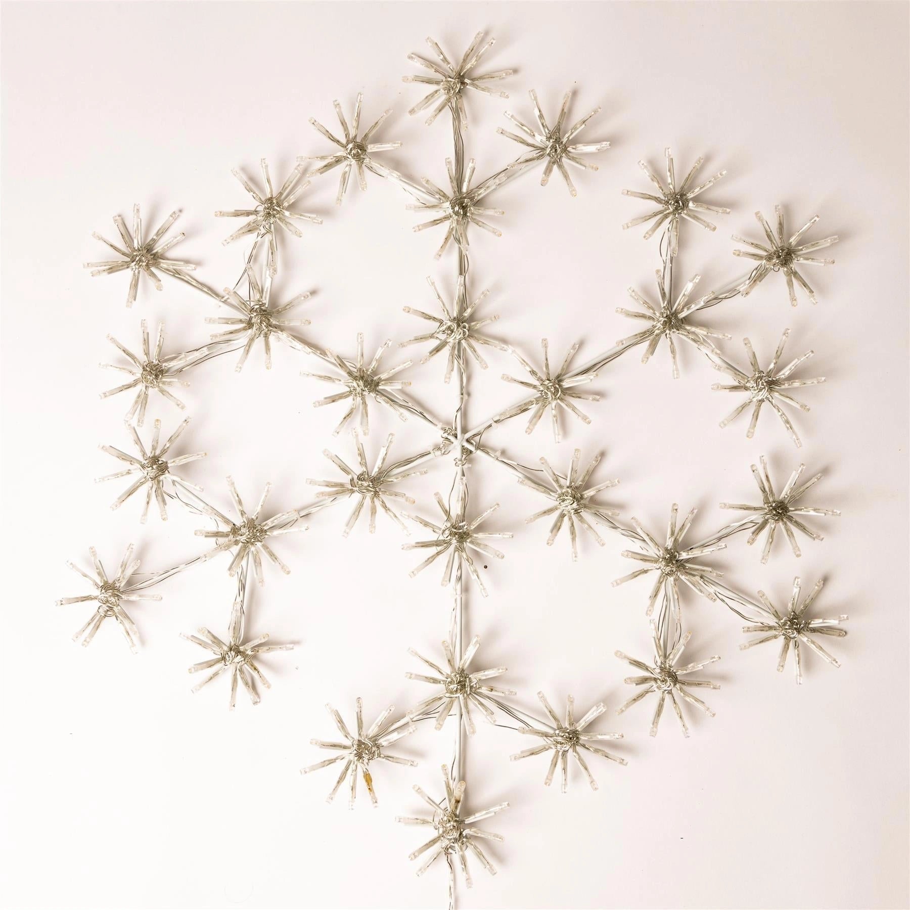 Christmas Silhouette LED Lights Twinkling Starburst Outdoor Xmas Home Decor 64cm