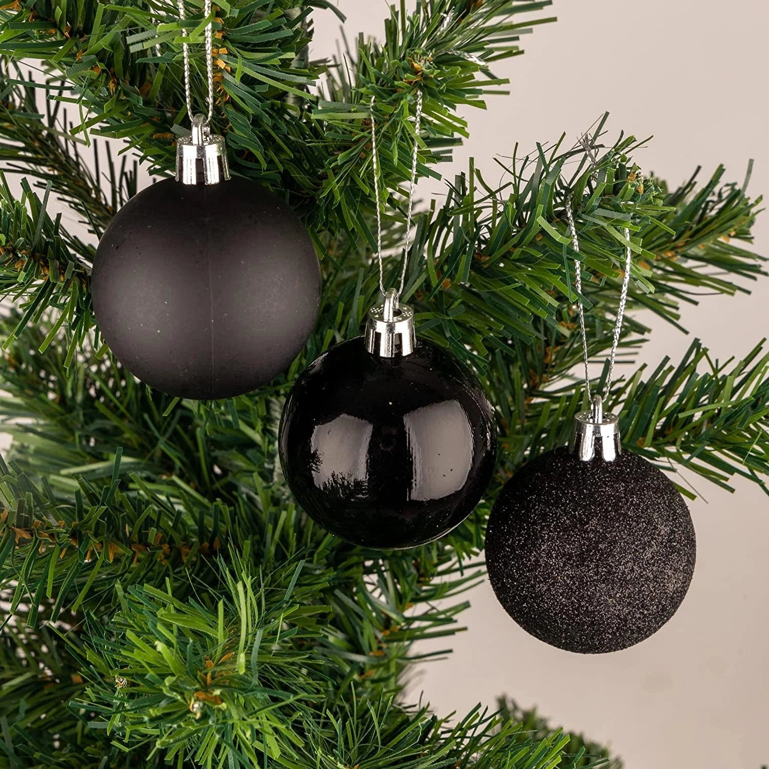 18PCS Christmas Baubles Tree Ornaments Black Balls Xmas Hanging Decorations 50mm