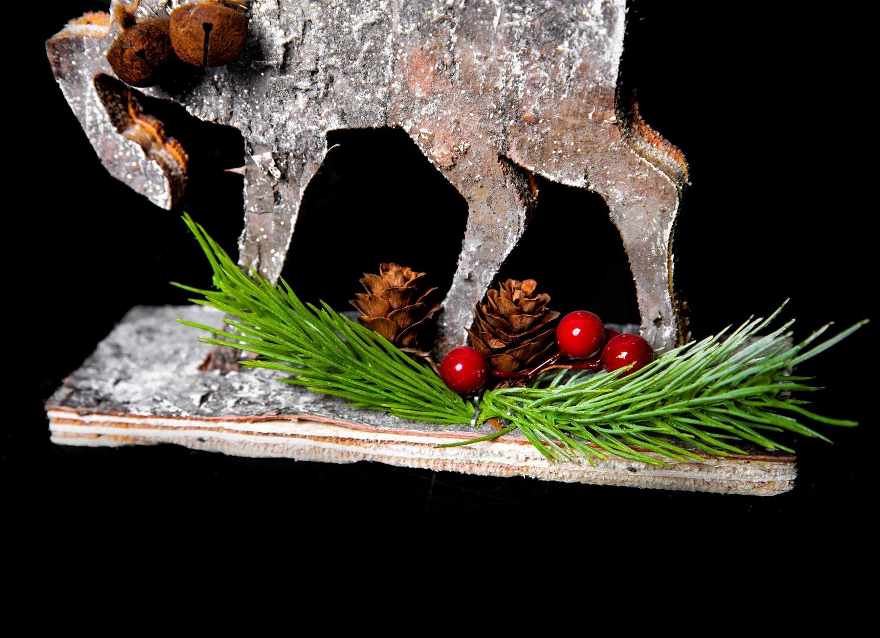 20cm Reindeer Christmas Tabletop Mantelpieces Wooden Birch Xmas Home Decoration