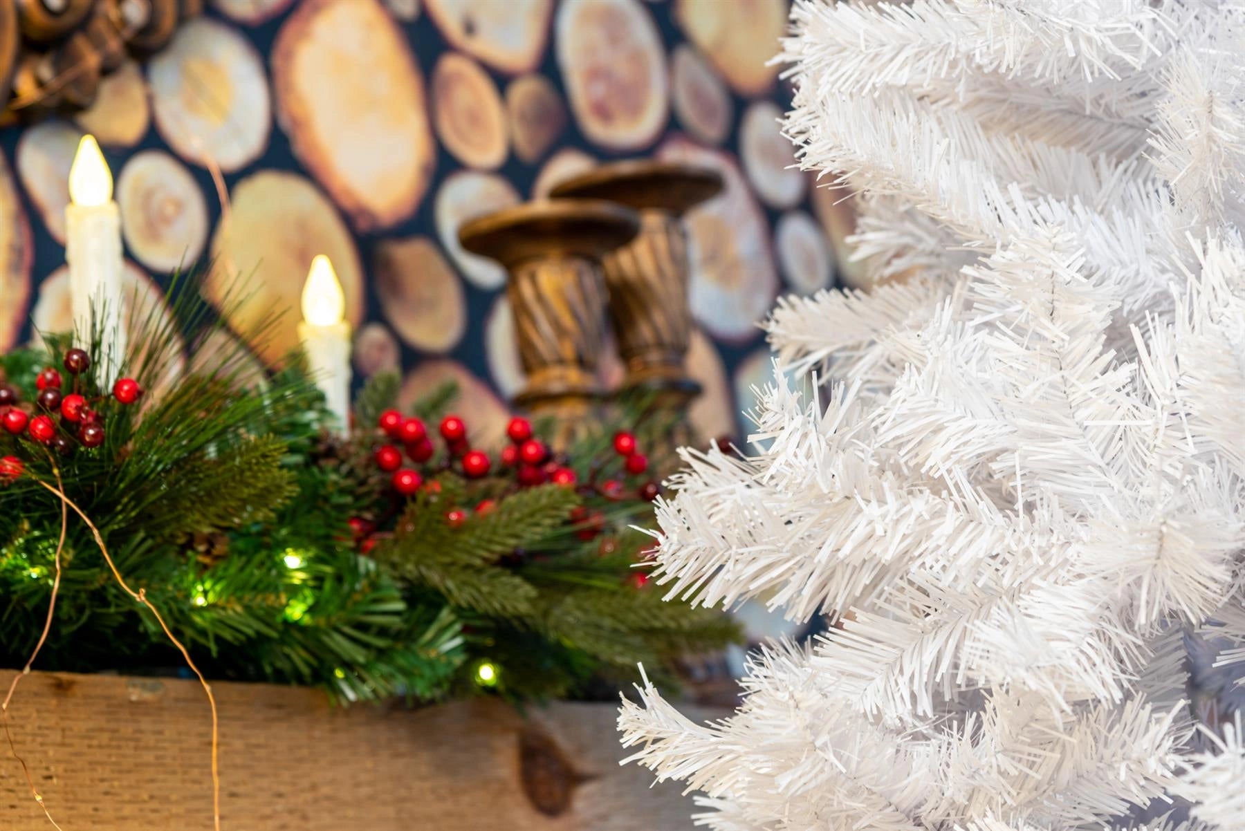 White Christmas Tree Xmas Bushy Pine Artificial Outdoor Xmas Home Decoration 4 FT