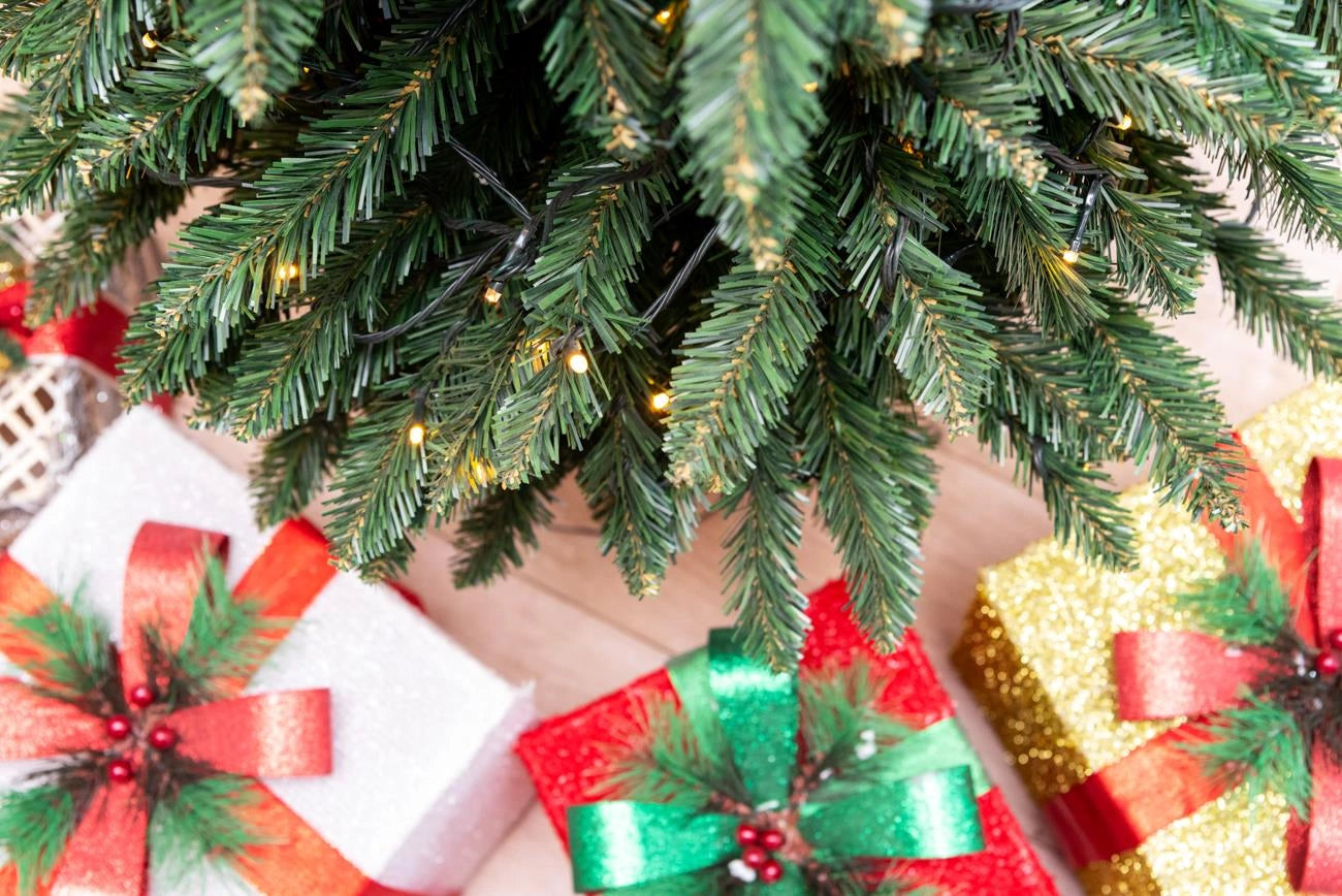 Christmas Tree Pre Lit Slim Pencil Green Artificial Bushy Pine XMAS Decor 5FT UK