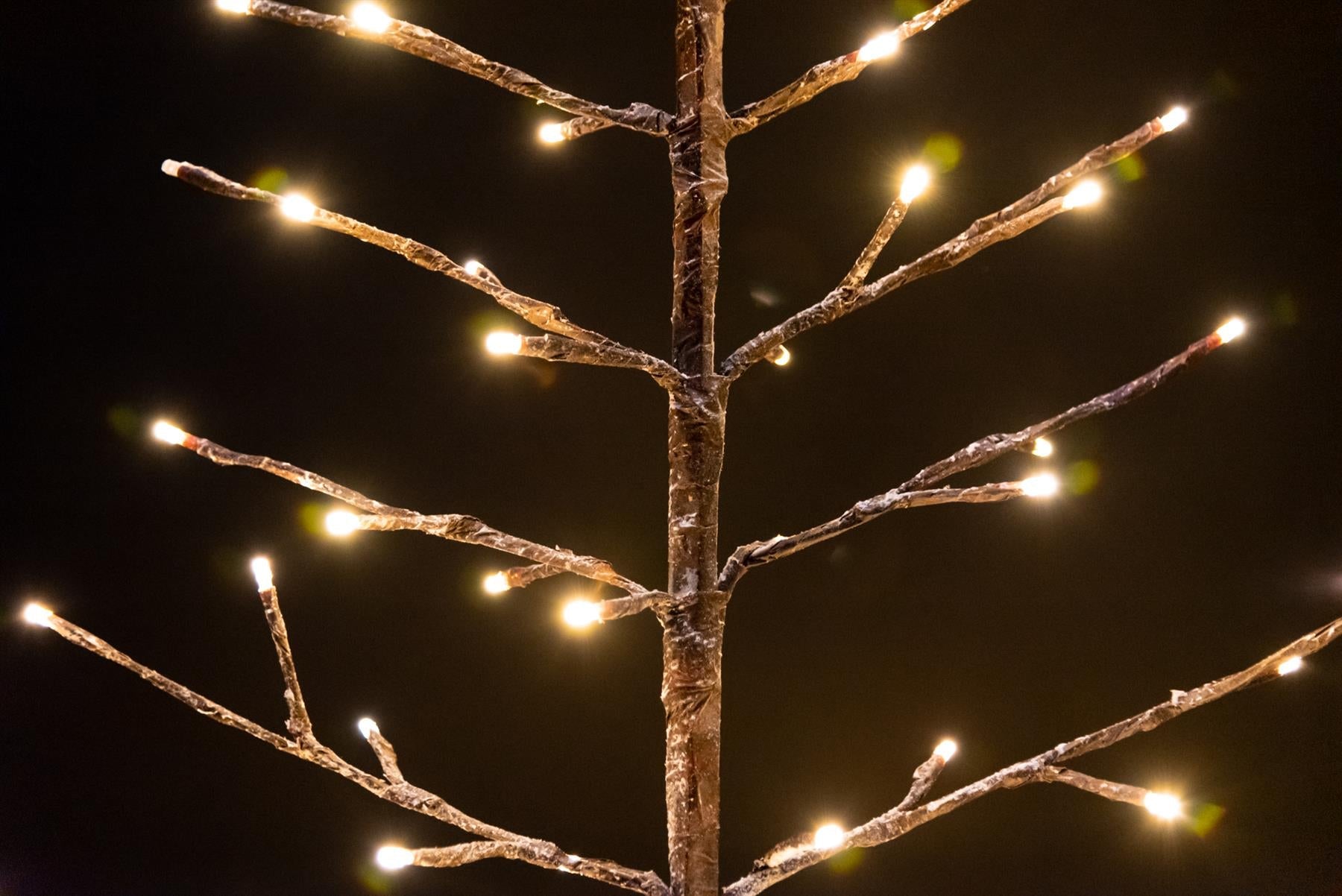 Outdoor Christmas Tree Decoration Twig Pre Lit Snowy Brown LED XMAS Home 5FT