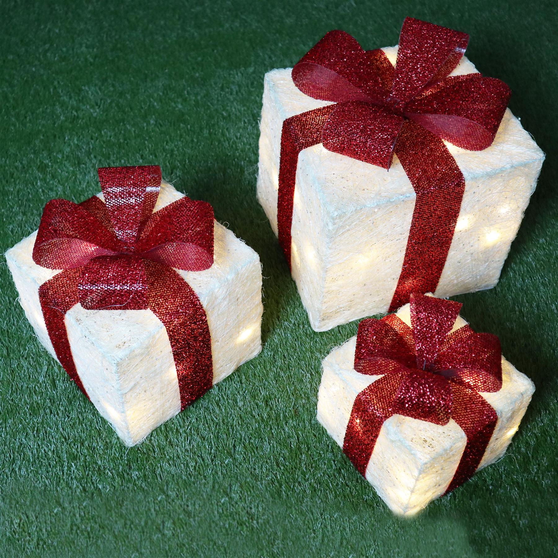 LED Christmas Parcel Light Up Gift Boxes Set Of 3 Xmas Indoor Festive Home Decor