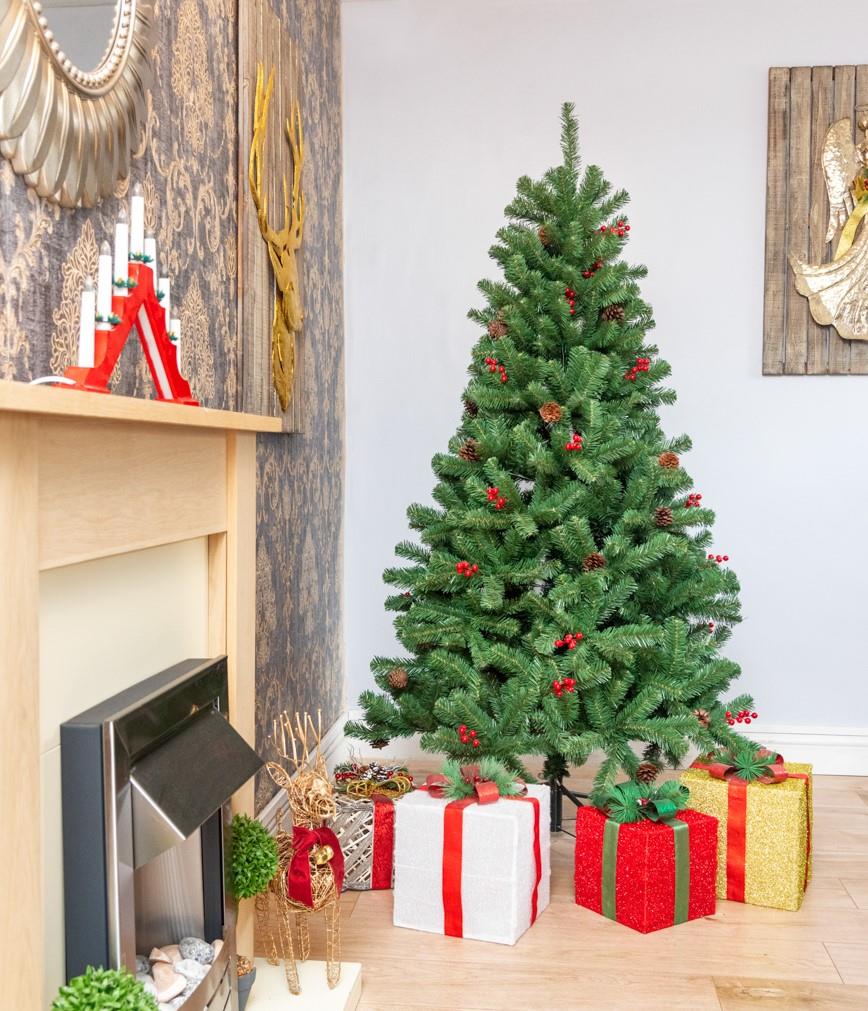 8FT Green Christmas Tree Artificial Bushy Maryland Fir Tips Decorated Berry Pine